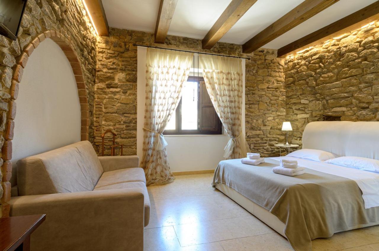 B&B Le Stanze Di Ludovica Termoli Exterior photo